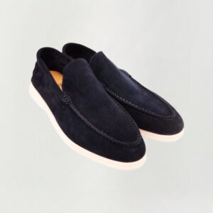 Hochwertiger Wildleder-Loafer Low Top aus weichem Wildleder dunkelblau: luxuriöse Herrenschuhe für jede Gelegenheit